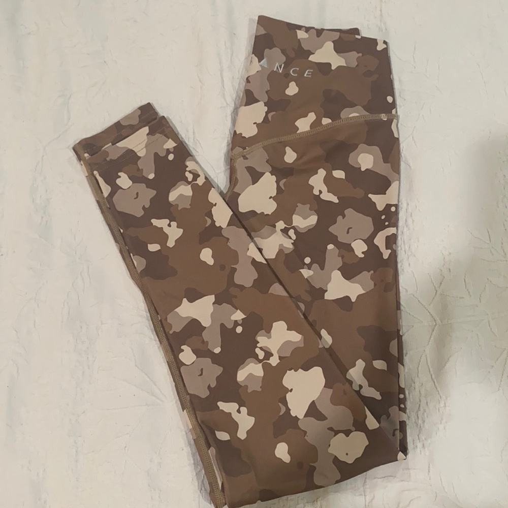 Balance Athletica Outlander collection leggings